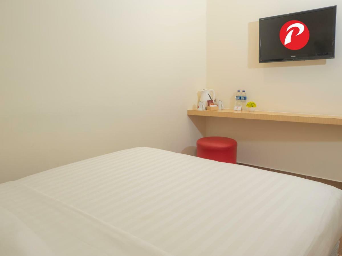D'Primahotel Airport Jakarta Terminal 1A Тангеранг Экстерьер фото