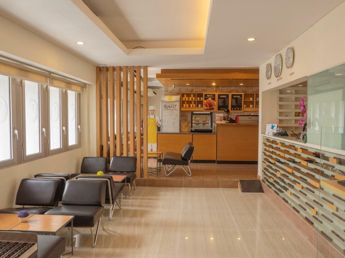 D'Primahotel Airport Jakarta Terminal 1A Тангеранг Экстерьер фото