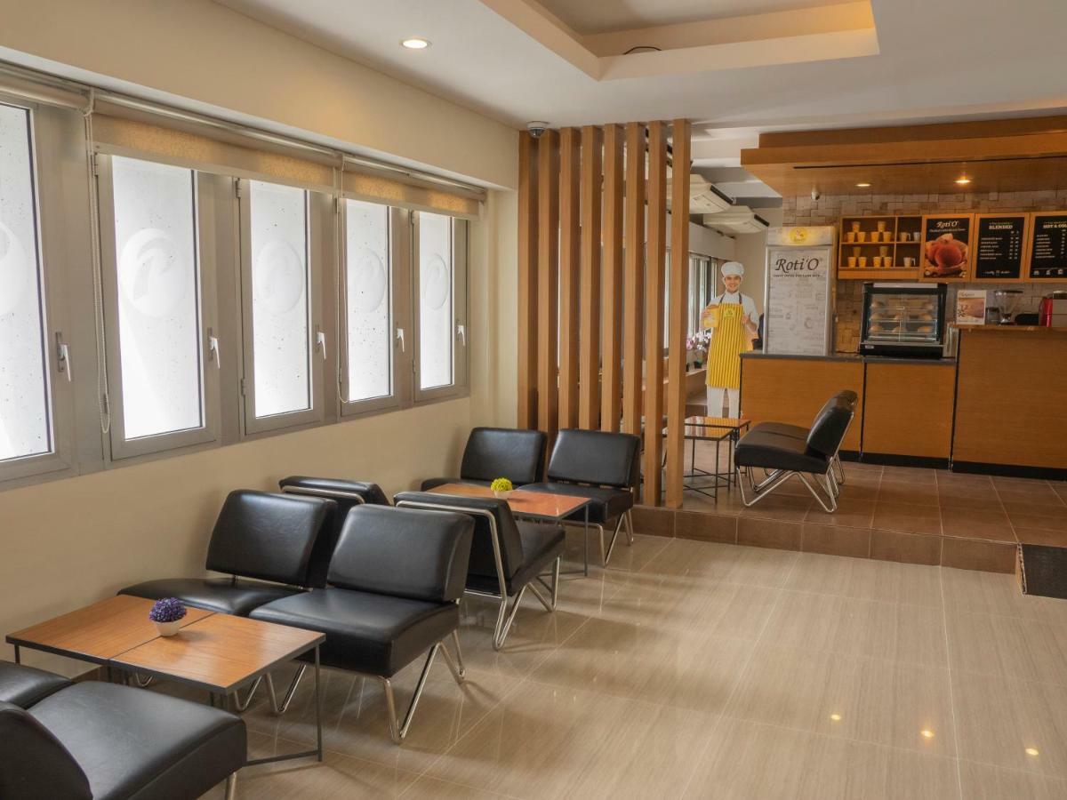 D'Primahotel Airport Jakarta Terminal 1A Тангеранг Экстерьер фото